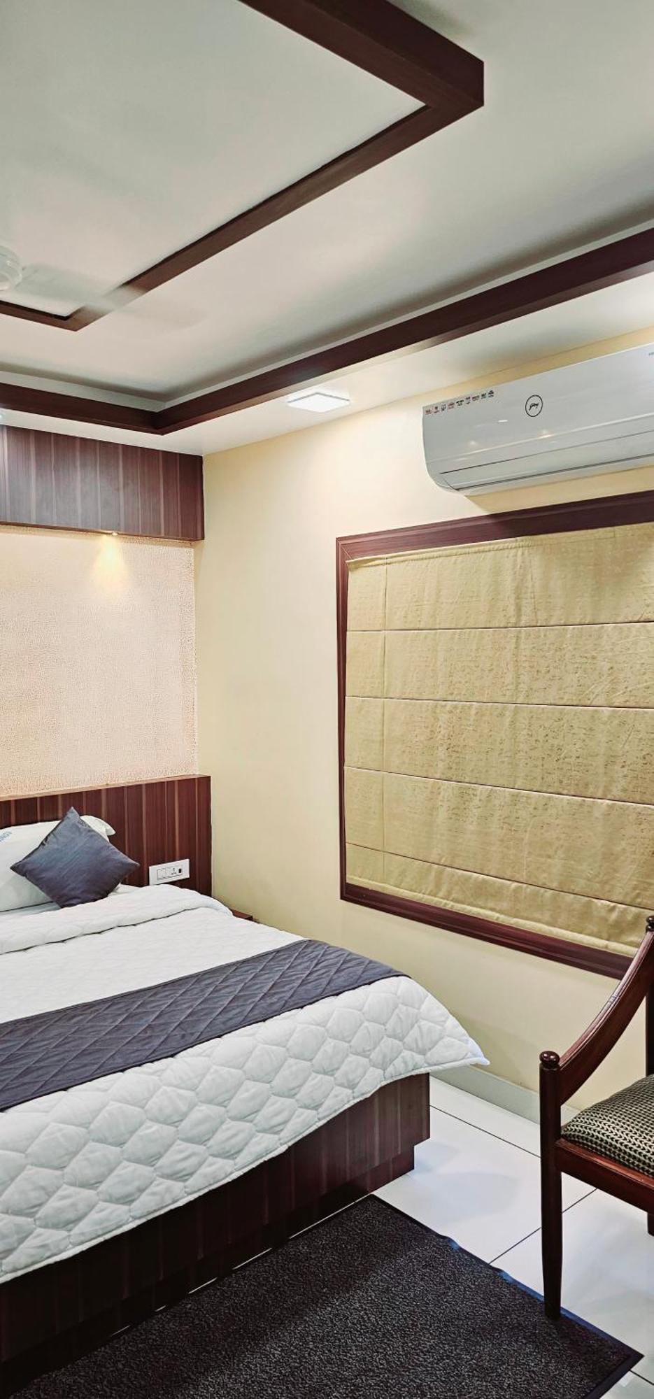 Hotel Royal Wings Elūr 外观 照片